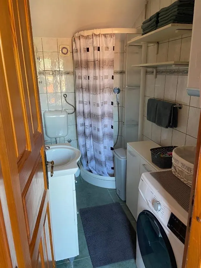Apartment In Sukosan With Balcony, Air Conditioning, W-Lan, Washing Machine 5102-1